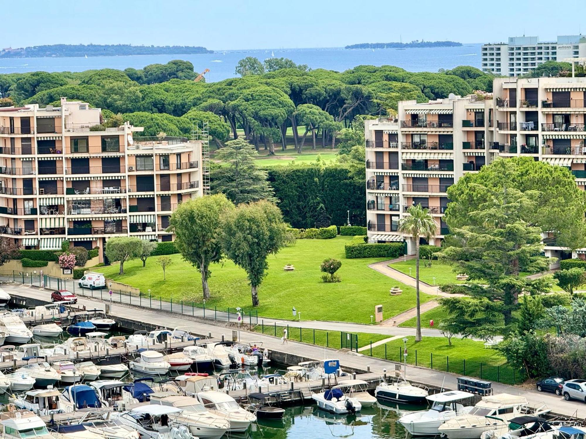 My Resid Appart Cannes Marina Vue Mer Mandelieu Eksteriør billede