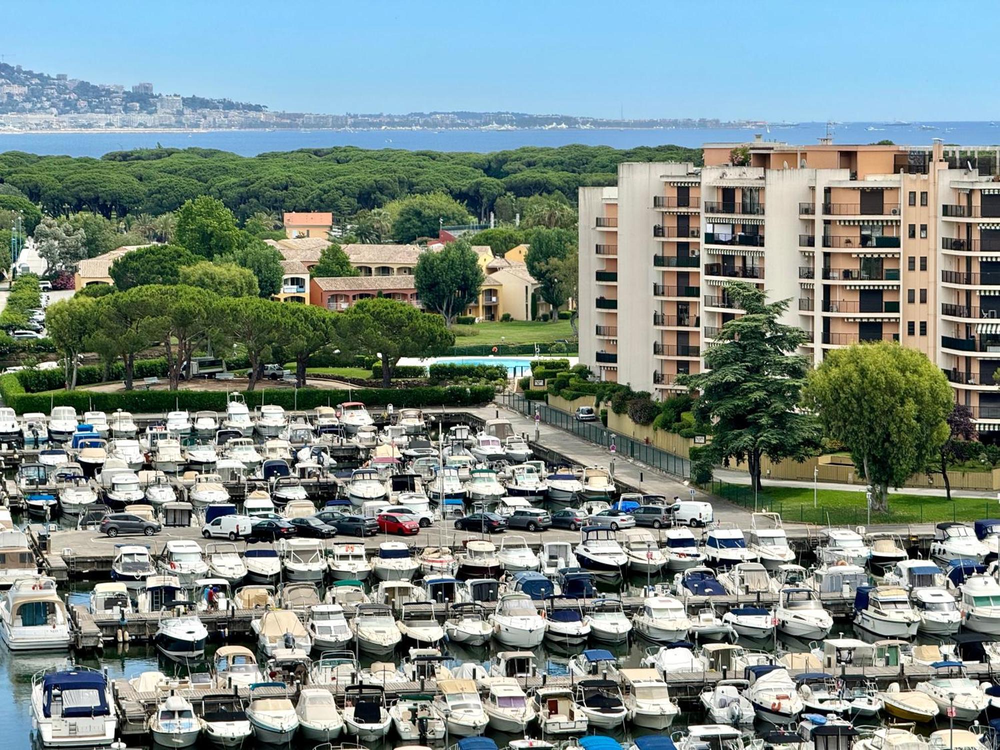 My Resid Appart Cannes Marina Vue Mer Mandelieu Eksteriør billede